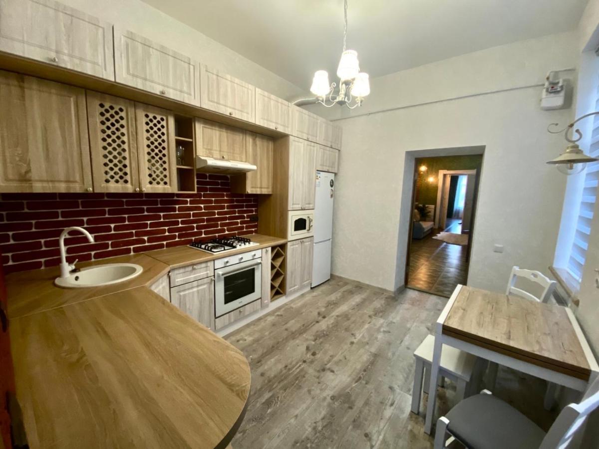 Apartment On Balabana Street Lviv Exteriör bild